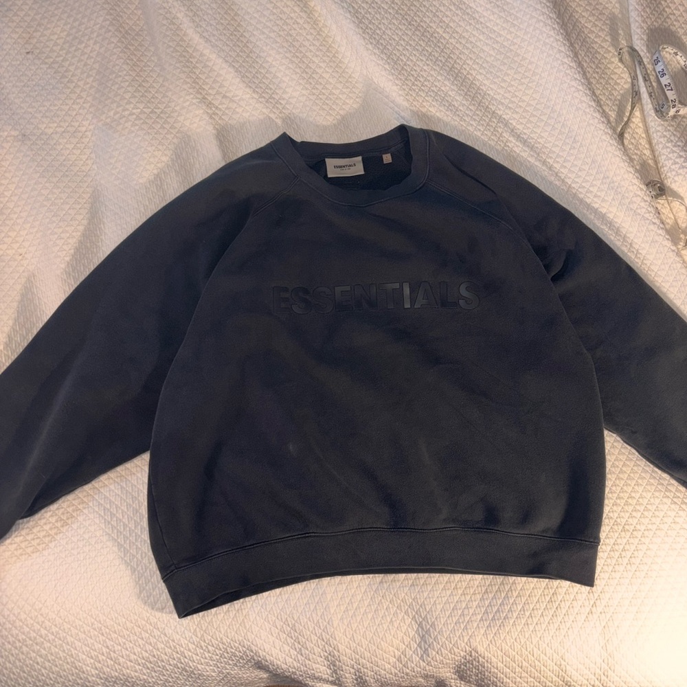 Fear of God Essentials Men’s Black Crewneck Sweatshirt